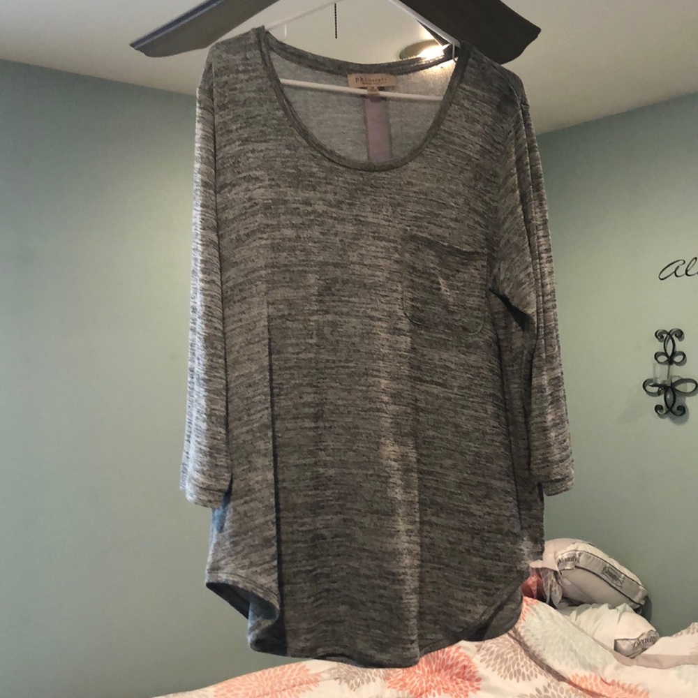 Black/grey longer sweater